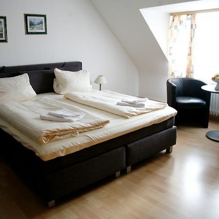 Hotel Am Markt Kleinblittersdorf المظهر الخارجي الصورة
