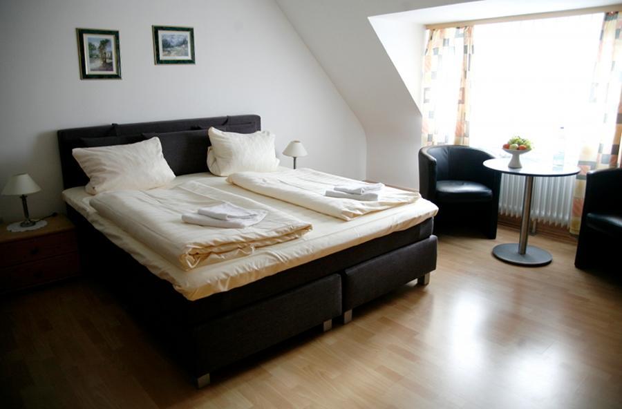 Hotel Am Markt Kleinblittersdorf المظهر الخارجي الصورة